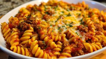 Cheesy Velveeta Rotini with Italian Beef Marinara