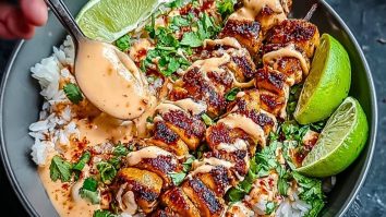 Chili Chicken Bowl with Coconut Lime Drizzle 1
