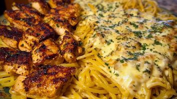 Creamy Velveeta Chicken Spaghetti with Mozzarella Garlic Cheese Sauce