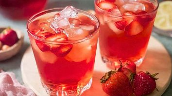 Strawberry Sweet Tea