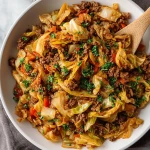 Easy Ground Beef and Cabbage Skillet Dinner